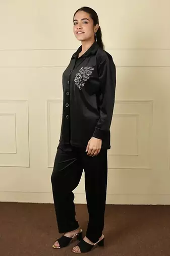 Black velvet sarwoski embroidery pattern free size co ord set