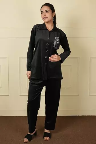Black velvet sarwoski embroidery pattern free size co ord set