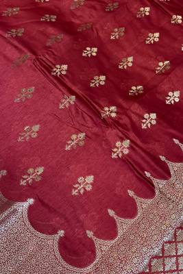 Banarasi viscose silk saree in red colour with  zari meenakri work 3