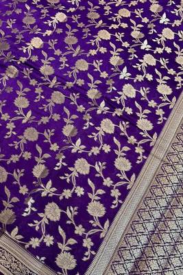 Banarasi viscose silk saree in purple colour with floral zari jaal work 3