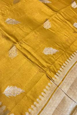 Banarasi viscose silk saree in mustard colour with leaf zari meenakari work 3