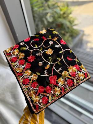Black georgette embroidered saree 4