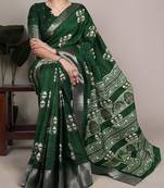 Green silk blend geometric print saree