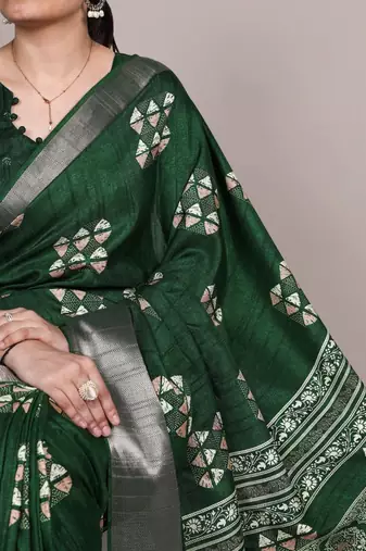 Green silk blend geometric print saree