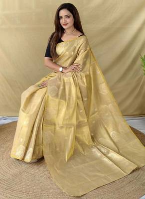 Gold silk blend woven saree 3