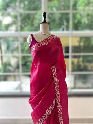 Red silk blend embroidered saree 3