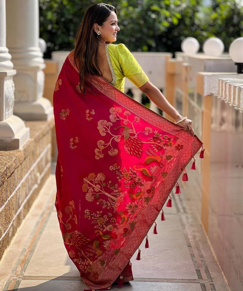 Pink elegant art silk woven saree with rich zari border