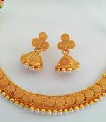 Glamorous Gold Designer Necklace Set in Perfect Harmony with Pearls.