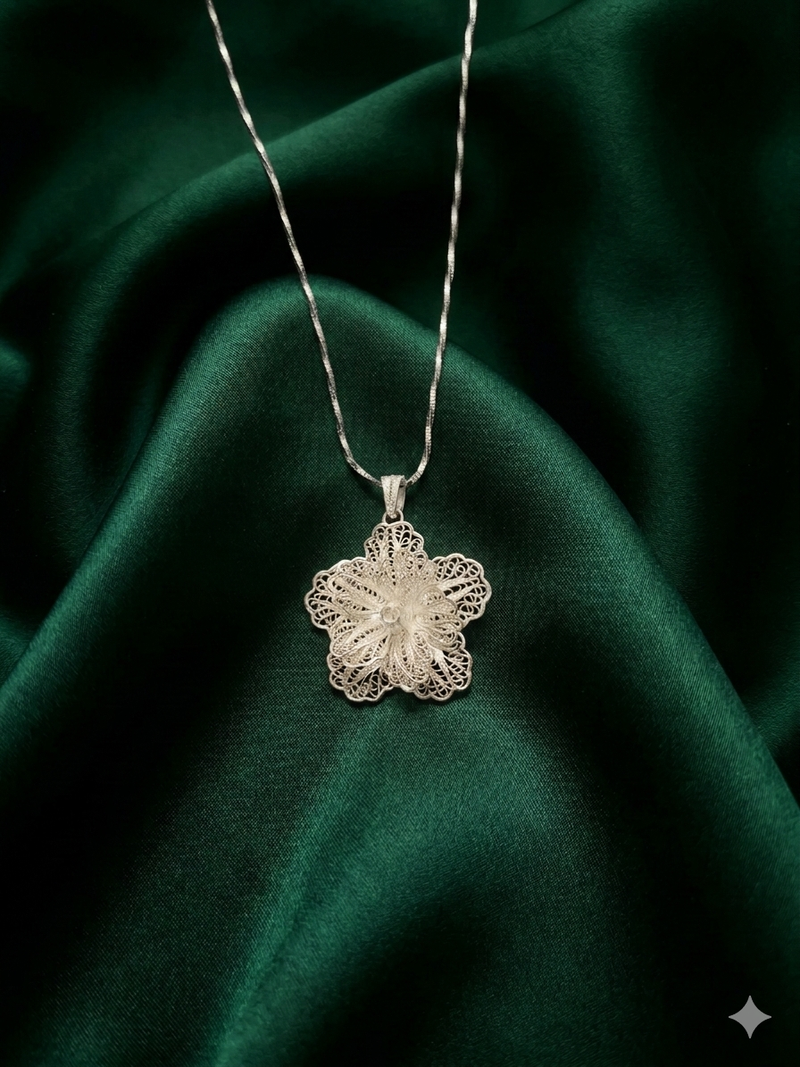 925 sterling silver classic floral filigree pendant necklace for women