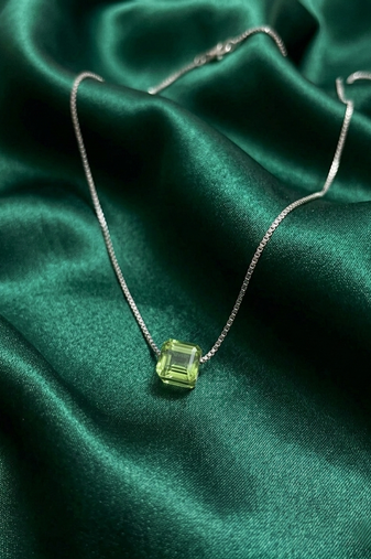925 sterling silver square green stone pendant necklace for women