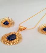 Radiant Rays Designer Gold Pendant Set