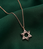 rose gold star pendant necklace in 925 sterling silver | elegant geometric charm necklace for women