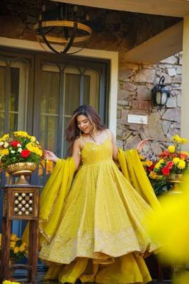 Teby organza gown with zari & sequins sharara set 2