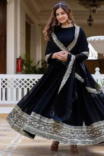 black sequins embroidered faux blooming gown