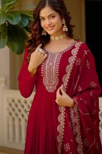 Maroon faux blooming gown with sequins embroidery
