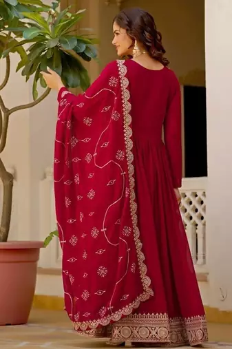 Maroon faux blooming gown with sequins embroidery