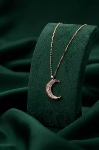 rose gold crescent moon necklace in 925 sterling silver | elegant sparkling moon pendant for women