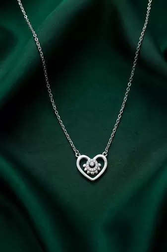 925 sterling silver heart pendant necklace with floral sparkle design for women