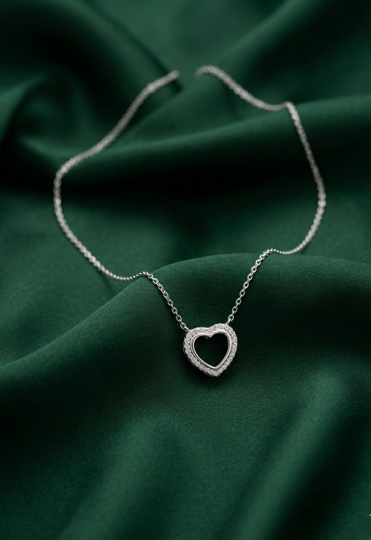 925 sterling silver open heart pendant necklace with sparkling border for women