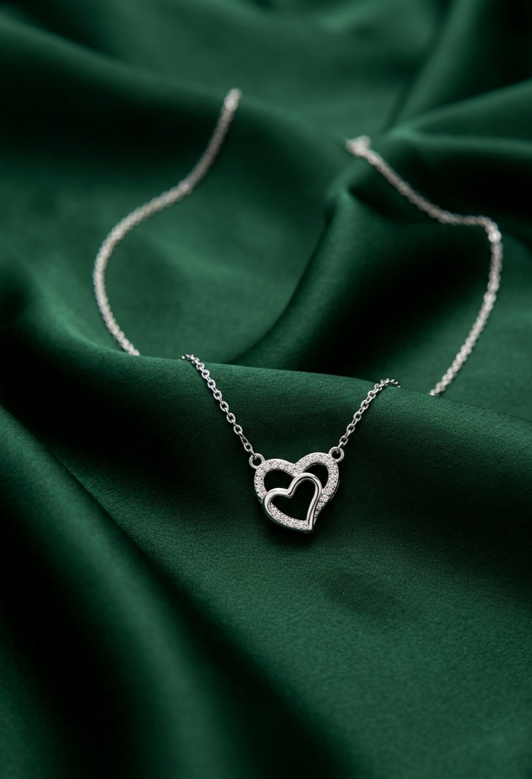 925 sterling silver double heart pendant necklace with sparkling finish for women