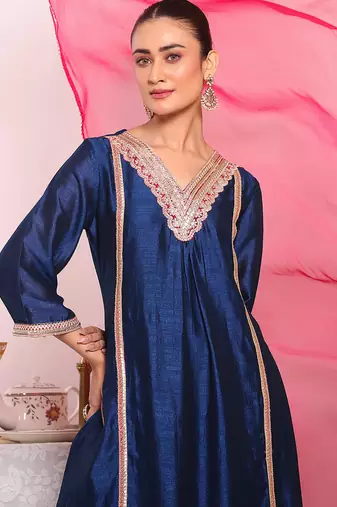 Blue art silk embroidered suit