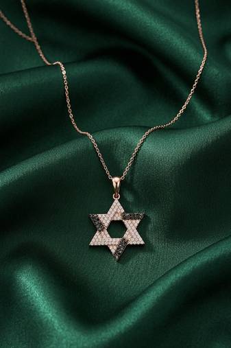 rose gold geometric star pendant necklace in 925 sterling silver | elegant crystal statement necklace for women