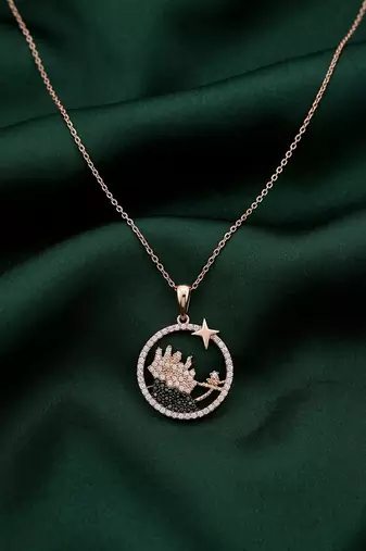 rose gold artistic star circle pendant necklace in 925 sterling silver | elegant designer statement necklace for women