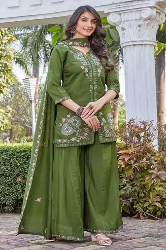 Green embroidered kurta plazzo set with silk dupatta party wear