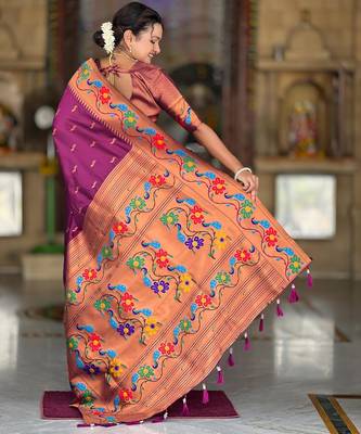 Wine elegant art silk woven saree with rich zari border 2