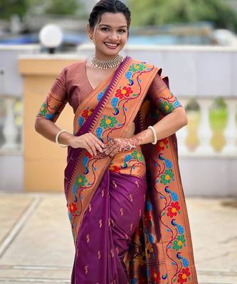 Wine elegant art silk woven saree with rich zari border 4