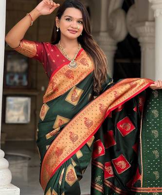 Green elegant art silk woven saree with rich zari border 3