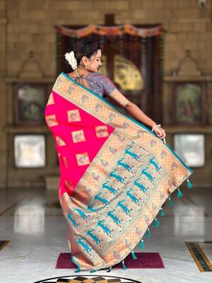 Pink elegant art silk woven saree with rich zari border 2