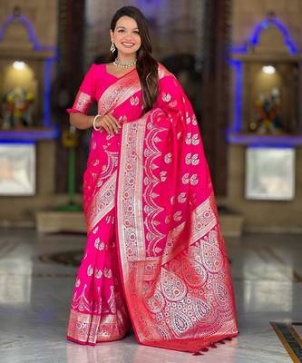 Pink elegant art silk woven saree with rich zari border 1