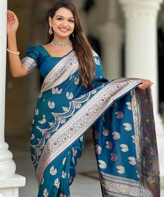 Teal elegant art silk woven saree with rich zari border 3