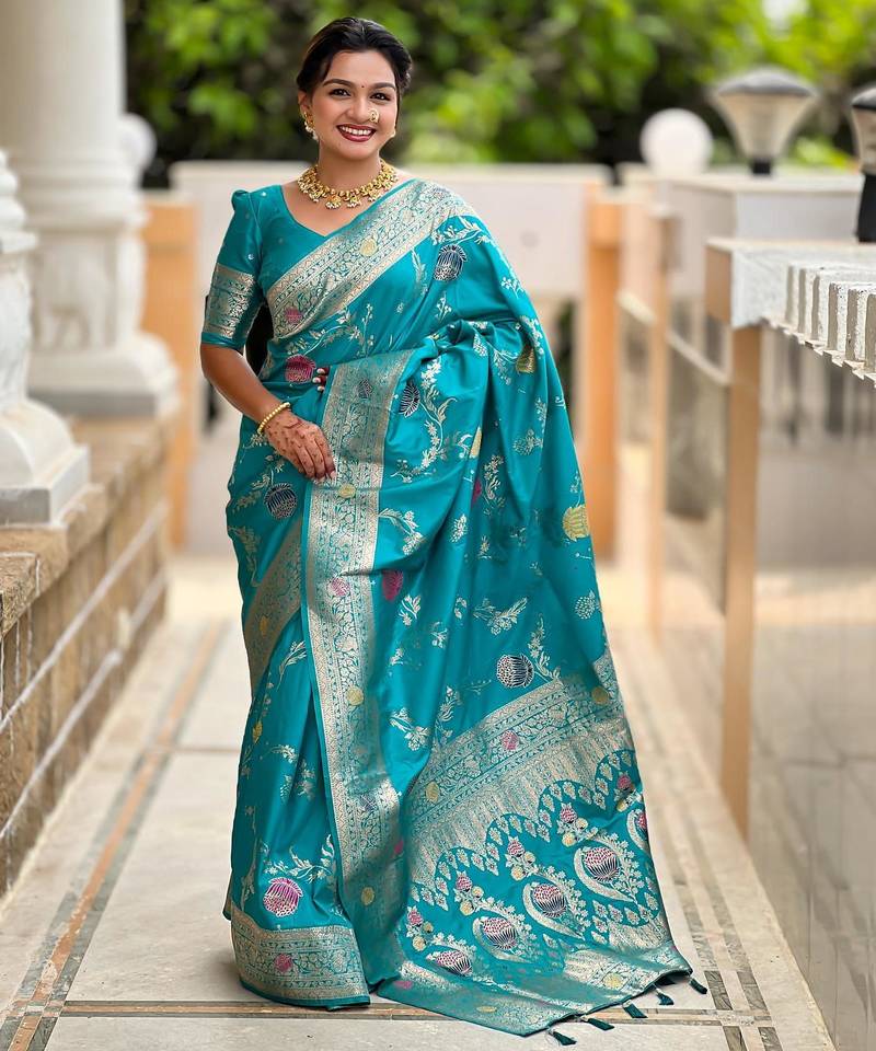 Rama green elegant art silk woven saree with rich zari border