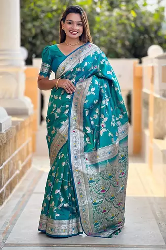 Rama green elegant art silk woven saree with rich zari border