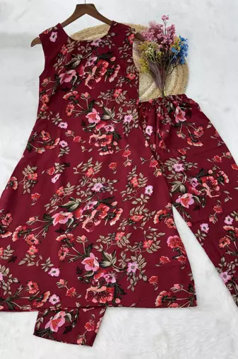 Maroon floral printed a-line kurta pant set for women