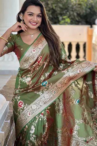 Mehendi elegant art silk woven saree with rich zari border