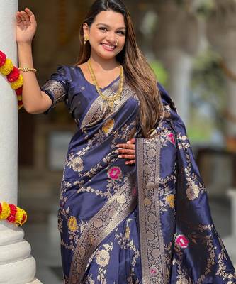 Navy blue elegant art silk woven saree with rich zari border 4
