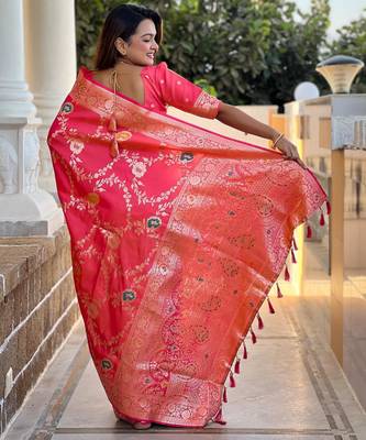 Pink elegant art silk woven saree with rich zari border 2
