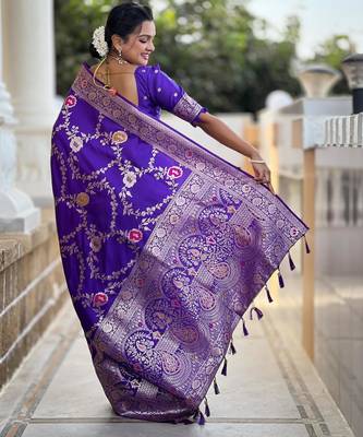 Purple elegant art silk woven saree with rich zari border 2