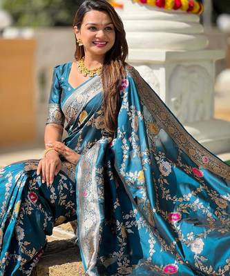 Teal elegant art silk woven saree with rich zari border 5