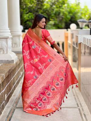 Pink elegant art silk woven saree with rich zari border 2