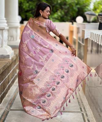 Lavender elegant art silk woven saree with rich zari border 2