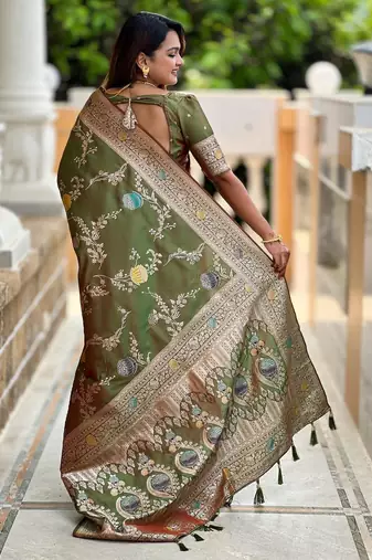 Mehendi elegant art silk woven saree with rich zari border