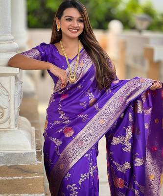 Purple elegant art silk woven saree with rich zari border 3