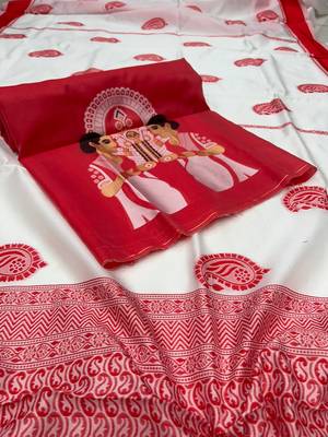 Off white silk blend banarasi jaquard designer saree with blouse 4