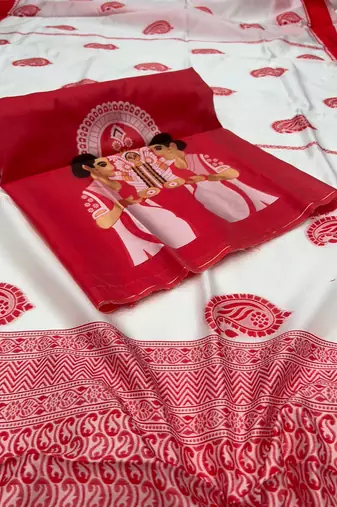 Off white silk blend banarasi jaquard designer saree with blouse