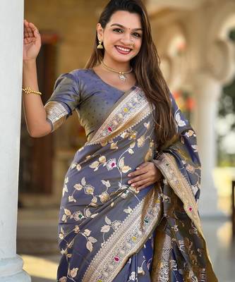 Grey elegant art silk woven saree with rich zari border 3