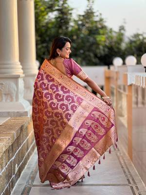 Onion pink elegant art silk woven saree with rich zari border 2